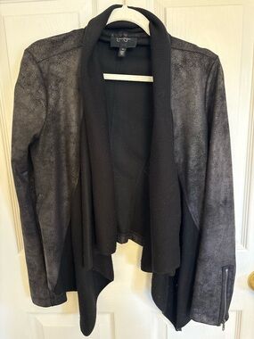 Jessica Simpson Black Textured Open-Front Draped Blazer